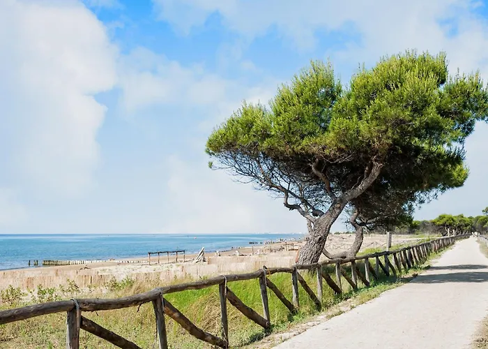 Flat In Seafront With Parking Апартаменты *