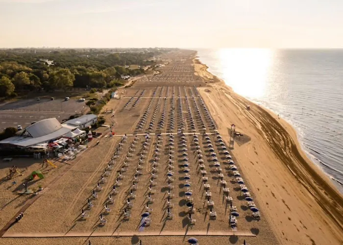 Flat In Seafront With Parking * Bibione